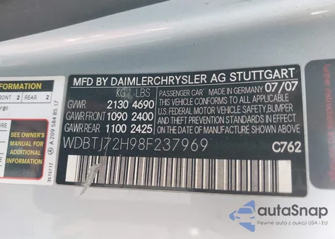 2008 Mercedes-Benz Clk 550 z USA, uszkodzony, nr VIN WDBTJ72H98F237969